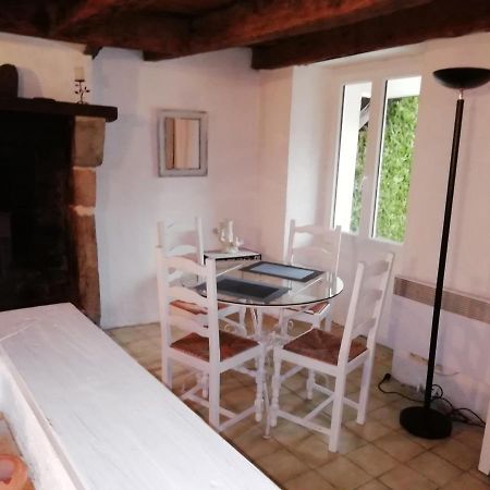 Gite Thauron Esterno foto